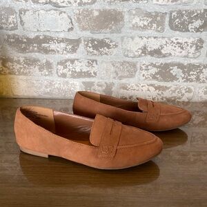 Like New Chroma Vintage Marion Leather Flats SZ 6.5